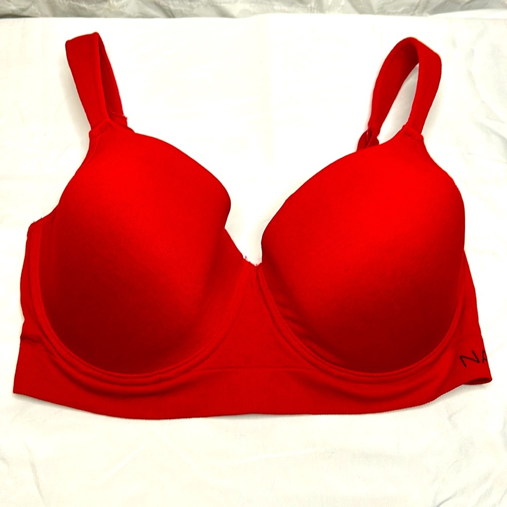 NAUTICA INTIMATES red softly padded with underwire bra. Size 38 C.